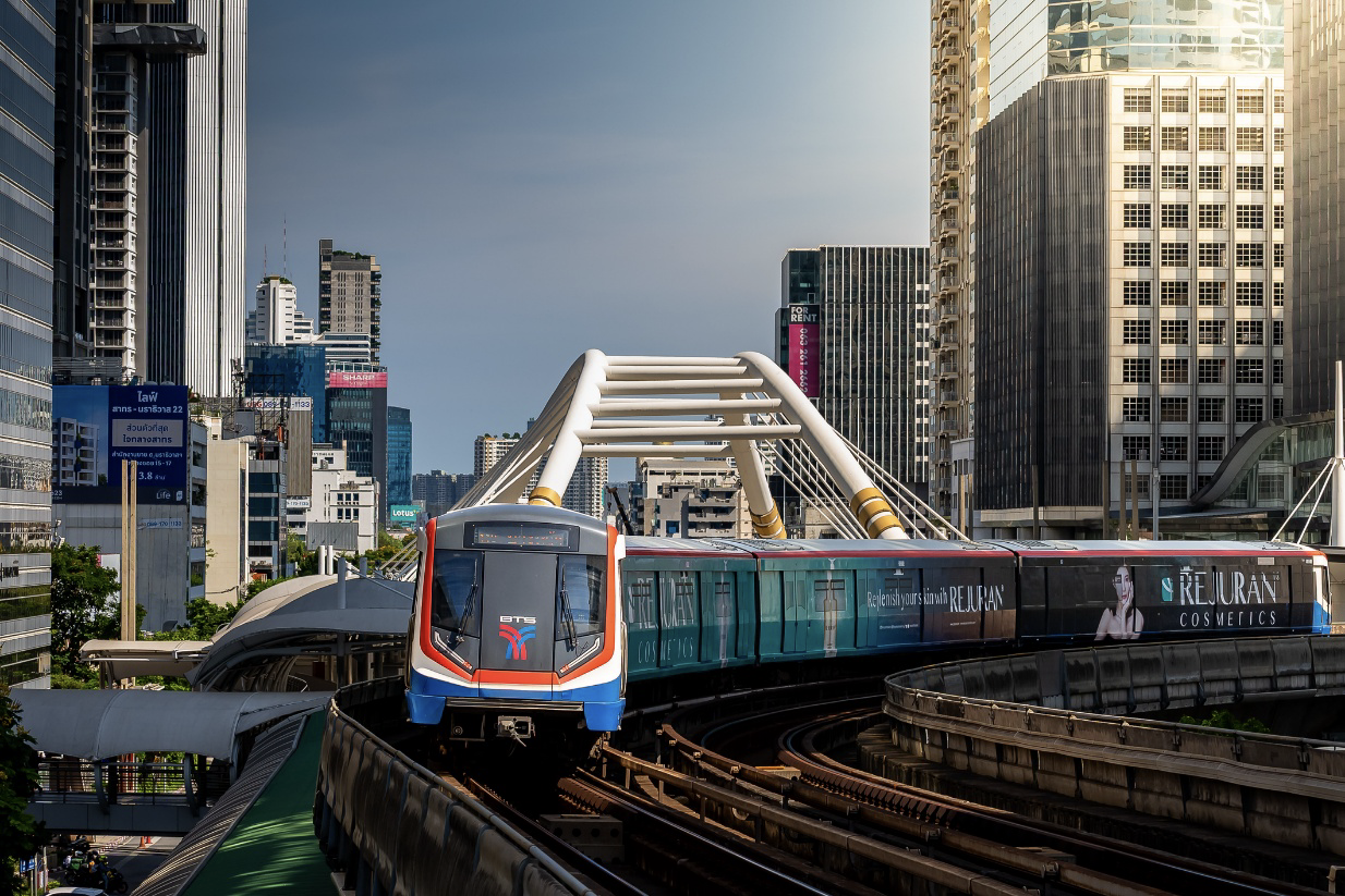 Bangkok Skytrain, key to the city's property profits